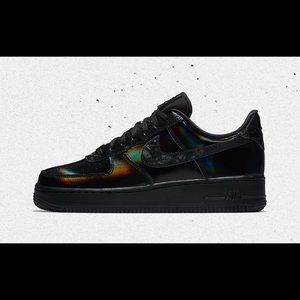 Nike Air Force 1 Luxe Black